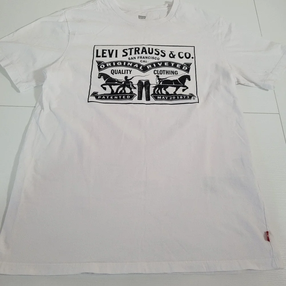 Levi Strauss T-Shirt Tee Size M Short‎ Sleeve Tagless Unisex Graphic 1387